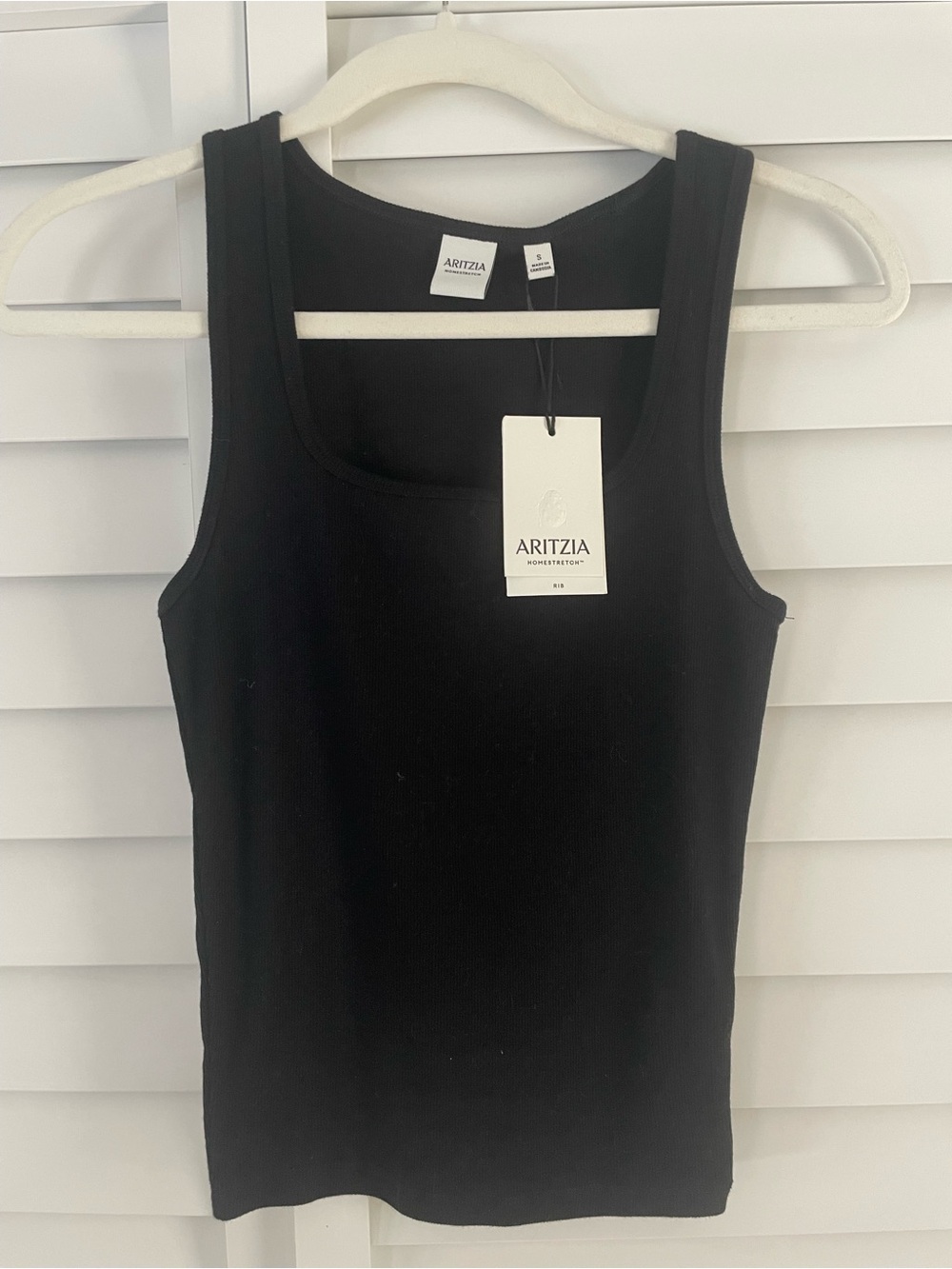 Aritzia Black Ribbed Tank Top
